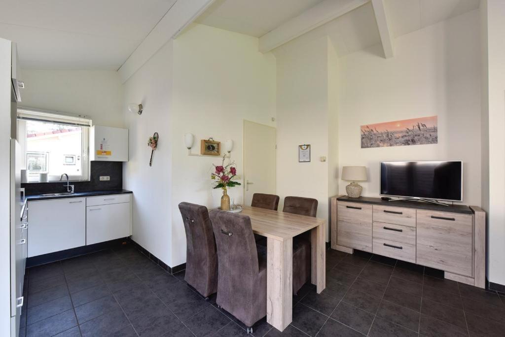 Huinerhofje 3 - Vrijstaand, Grote Tuin, Rust En Veel Privacy Nabij Uitgestrekte Bossen Villa Putten Kültér fotó